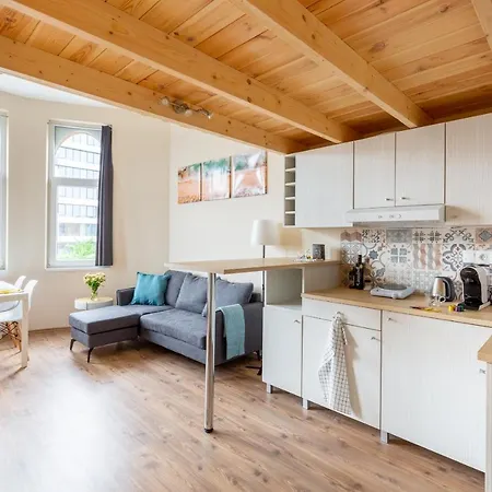 Apartment Mezzanine - Air Conditioned