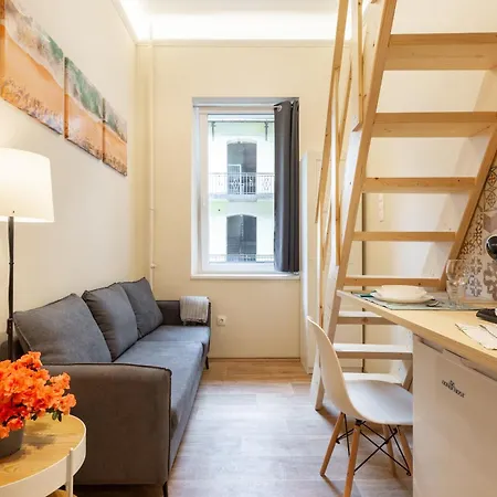 Apartment Mezzanine - Air Conditioned *