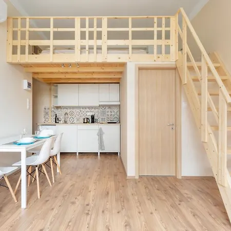 Mezzanine - Air Conditioned Lejlighed Budapest