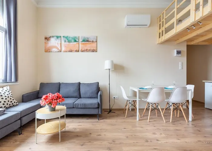 Mezzanine - Air Conditioned Apartament Budapesta