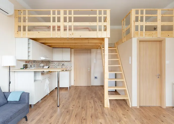 Mezzanine - Air Conditioned *