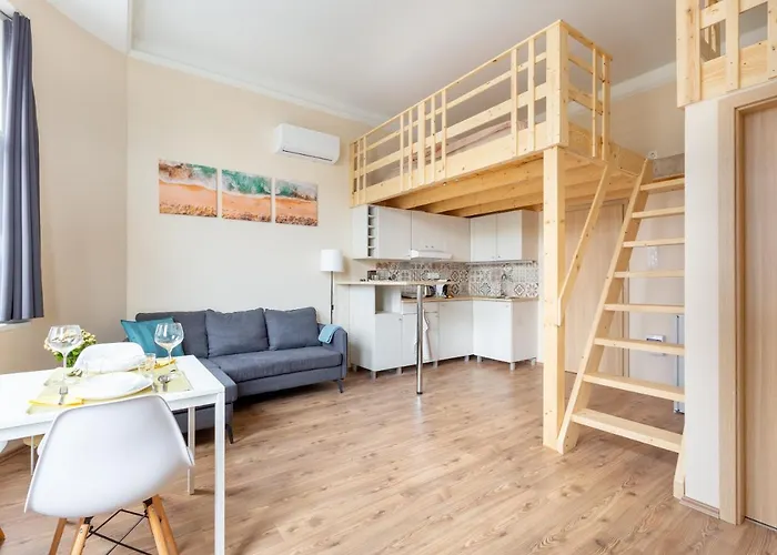 Mezzanine - Air Conditioned *