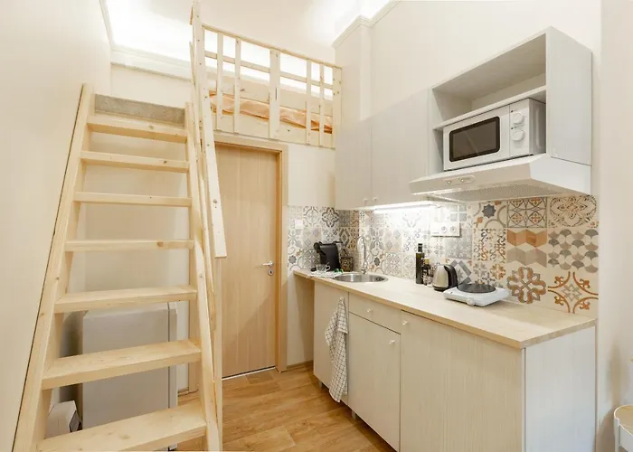 Mezzanine - Air Conditioned *